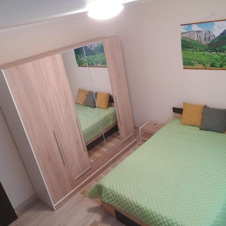 Zoldrebi Apartment Τούρντα Εξωτερικό φωτογραφία