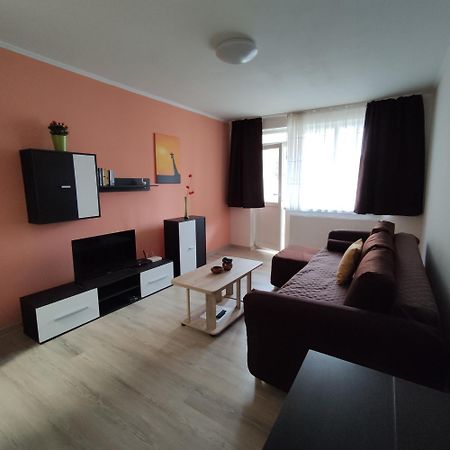 Zoldrebi Apartment Τούρντα Εξωτερικό φωτογραφία