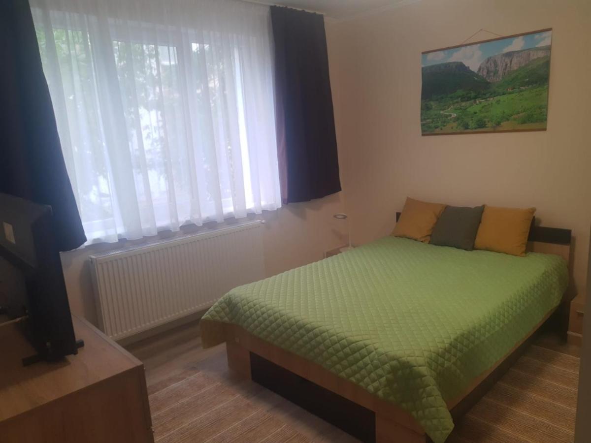 Zoldrebi Apartment Τούρντα Εξωτερικό φωτογραφία
