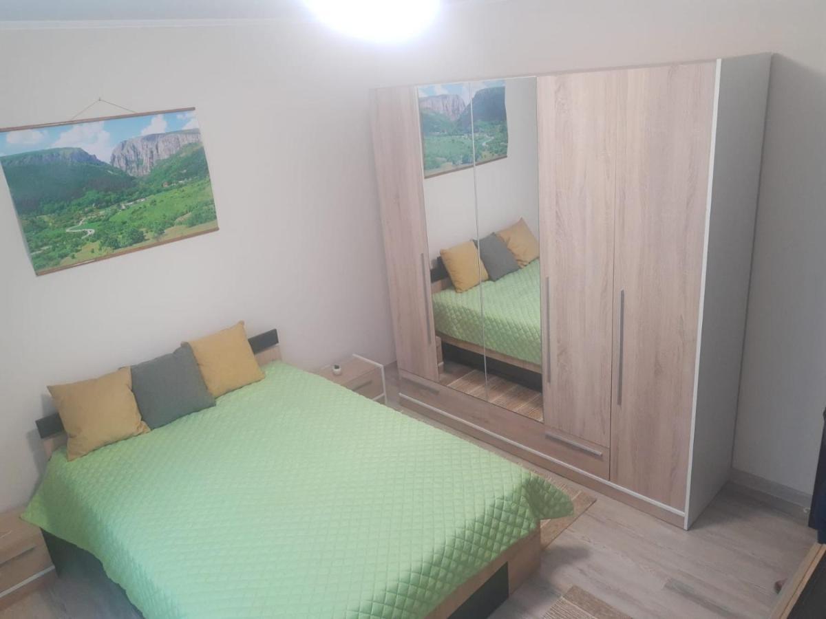 Zoldrebi Apartment Τούρντα Εξωτερικό φωτογραφία